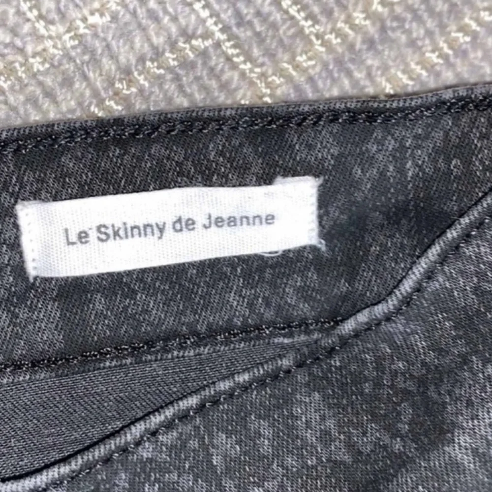 New Woman’s FRAME Le Skinny De Jeanne Python Black & Silver Skinny Jeans - Picture 9 of 16